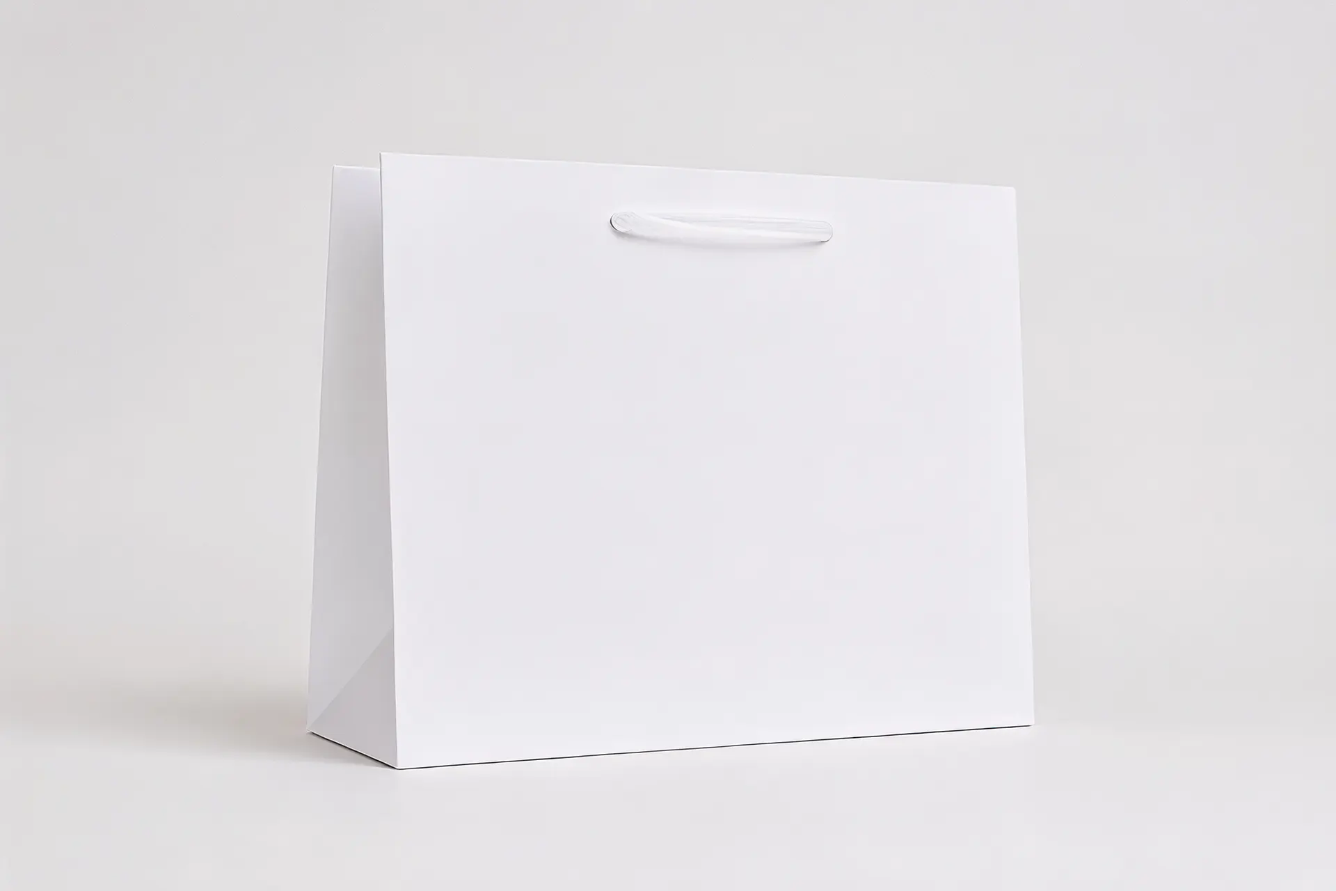 Καθαρή Luxury Αισθητική για Brands